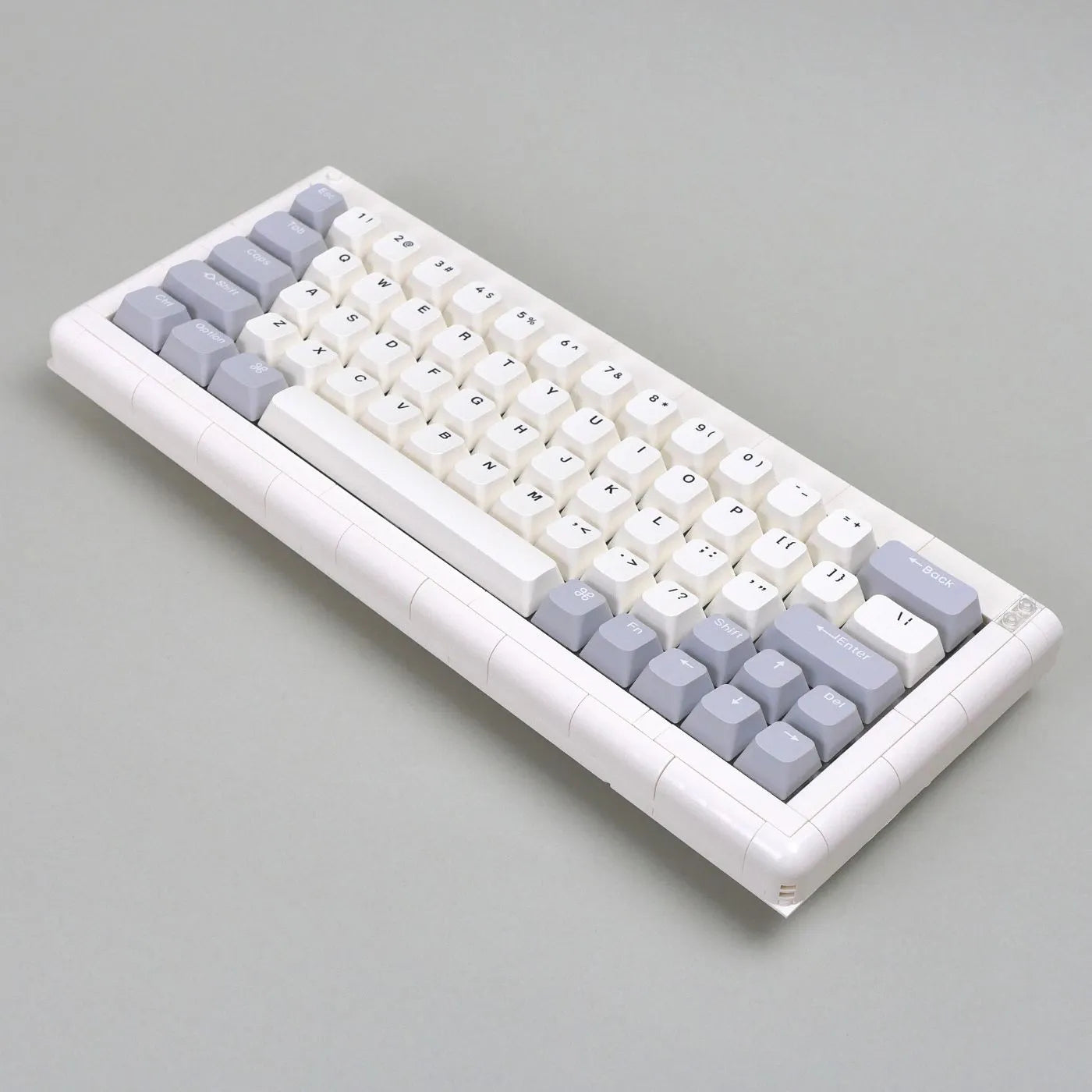 Kit Adam Barebones Kit R2
